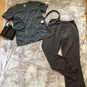 Set of Gray Cherokee Premium Stretch Core Scrubs